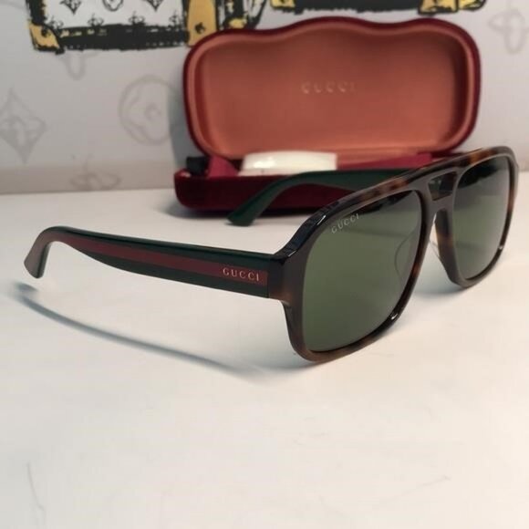 Gucci Tortoise Shell Sunglasses with Green Lenses GG0925s 002 - Picture 9 of 14